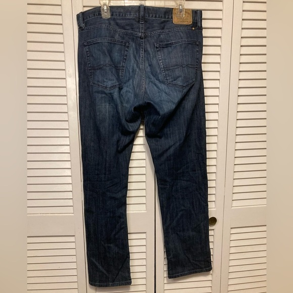 Lucky Brand 221 Original Straight Blue Denim Jeans Size 34 X 32 - Picture 8 of 14